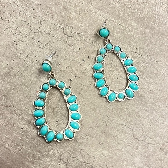Turquoise stone western vintage drop earrings - Picture 1 of 4